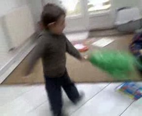 bébé dance Télétubbies