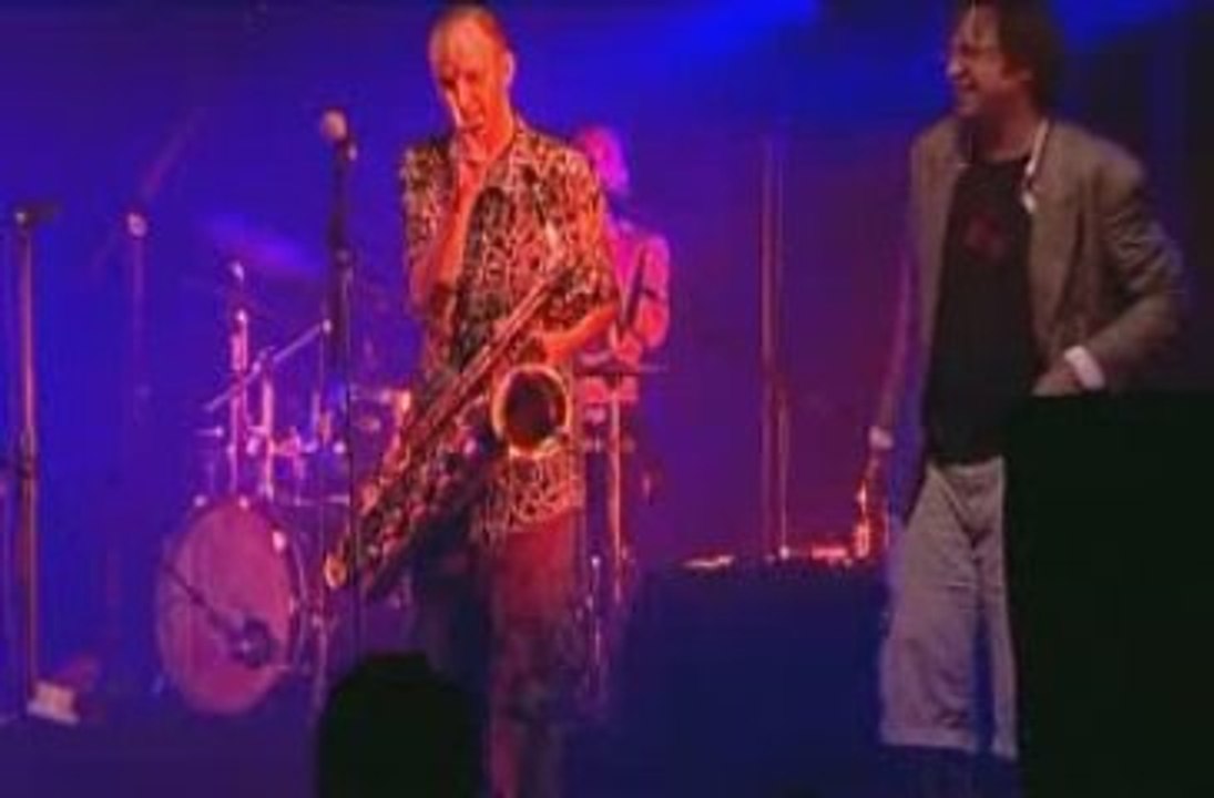 Les Fils de Teuhpu -  Awalpé Toute l'Année + Djangonneau