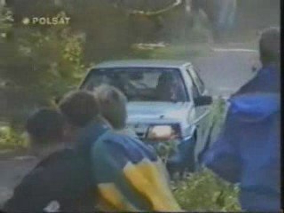 Rally automobile