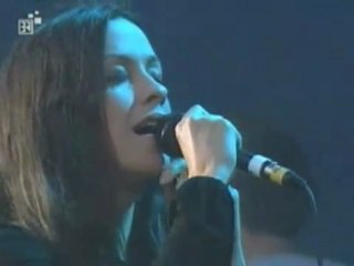 ALANIS MORISSETTE - FORGIVEN (live Rock Im Park 2001)