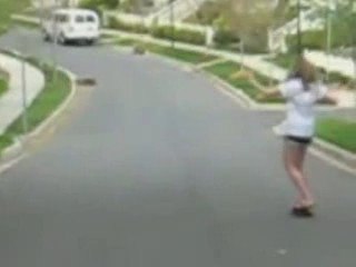 fille de regis en skate