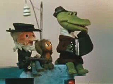 Песня Крокодила Гены голубой вагон