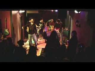 02. La chanson qui sert a rien