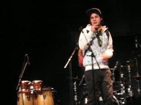 Mael à Rennes-des pieds et des mains