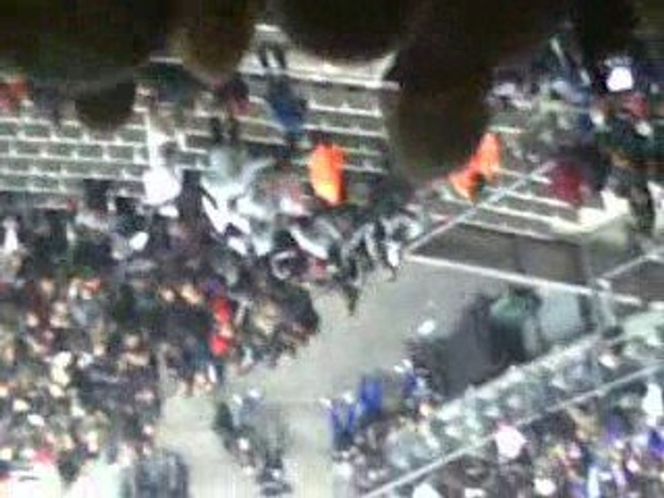Bagarre Au Stade De France ( Lilles- Lyon )