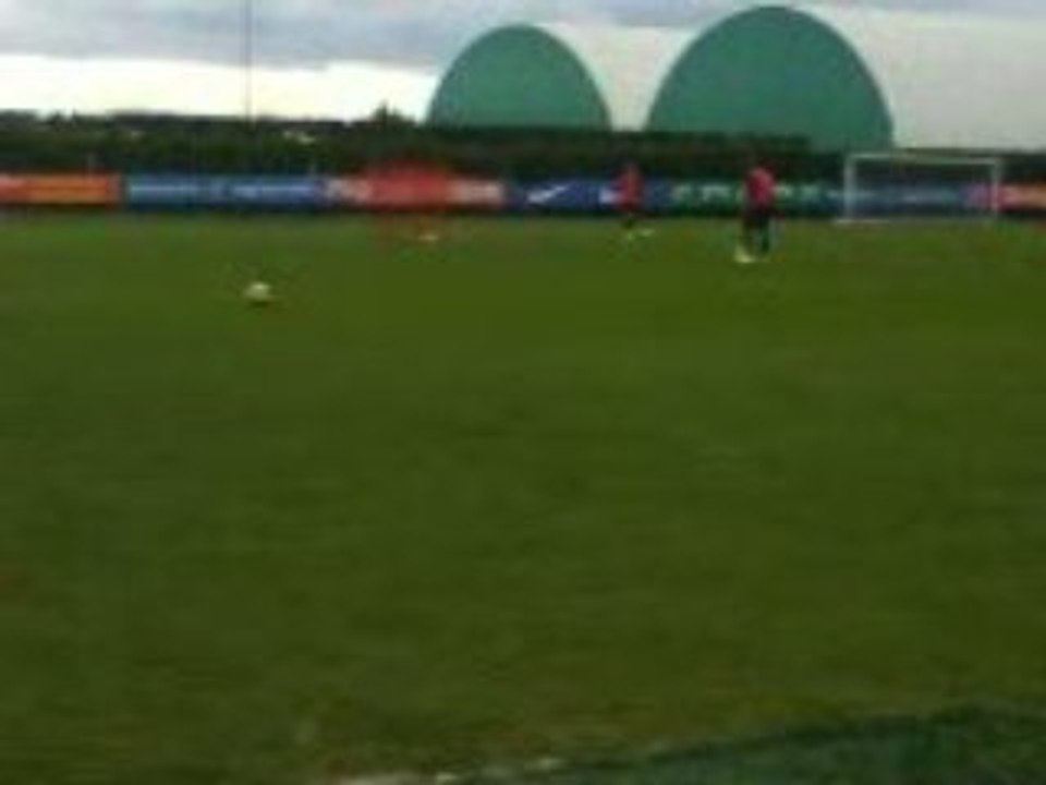 Entrainement MHSC, Costa s'entraine aux coups francs