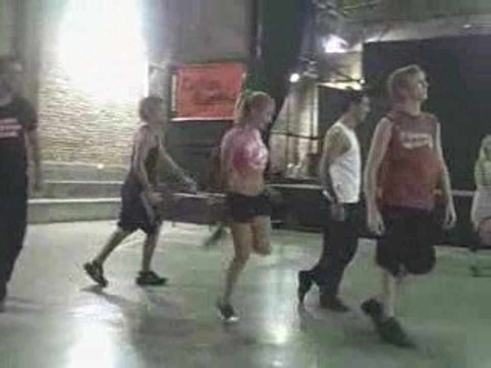 brenda asnicar ensayando nene bailemos