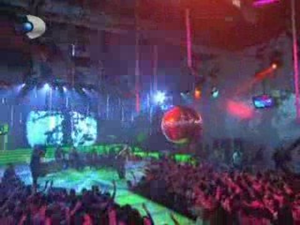 Sagopa Kajmer - Ben Hüsrana Komşuyum (Beyaz Show Live)