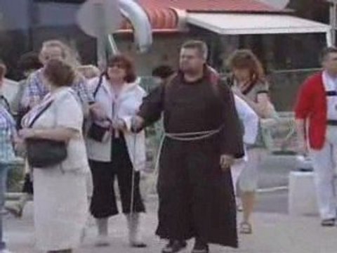 Hoping for Peace Pope Announces Middle East Visit