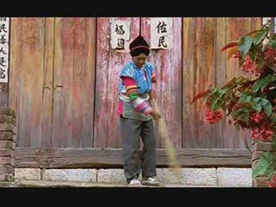 China's Great Leader: Peaceful Childhood Before Nightmare