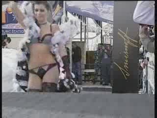 Libano: sfilata al freddo e al gelo