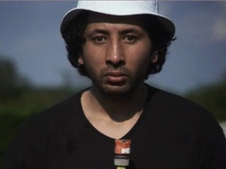 Pâte à gaufre, Pointe-à-Pitre...2min d'arrêt TEASER