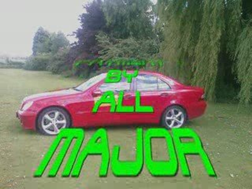 Milton keynes taxi to luton airport or gatwick airport uk