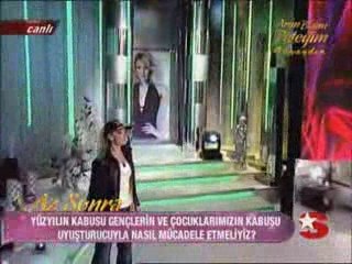 Petek Dincoz - Adaletin Bumu Dunya