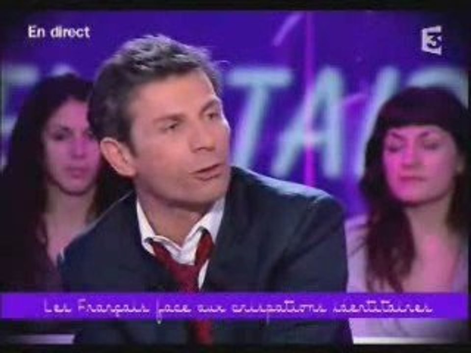 L'Assimilation contre les identités