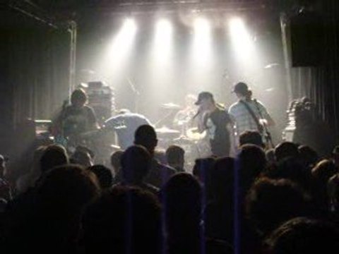 Forty Oz - Verse/DIY @ La Lune des Pirates, Amiens 06.03.09