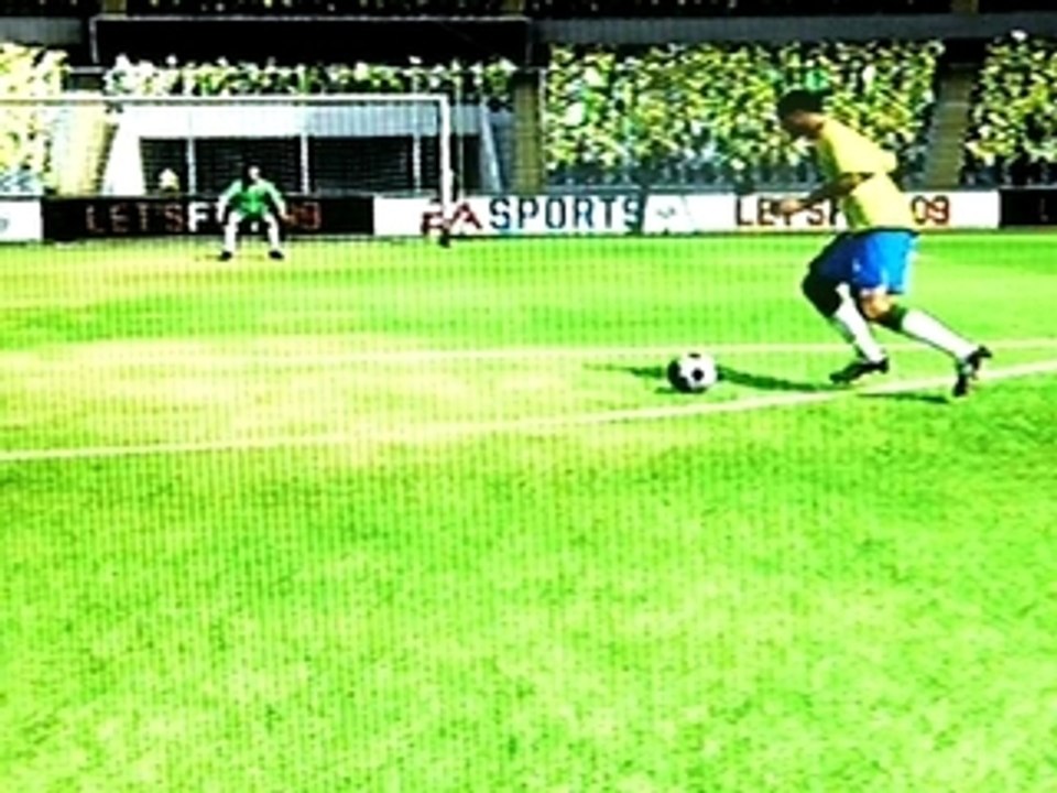 Lucarne Luis Fabiano