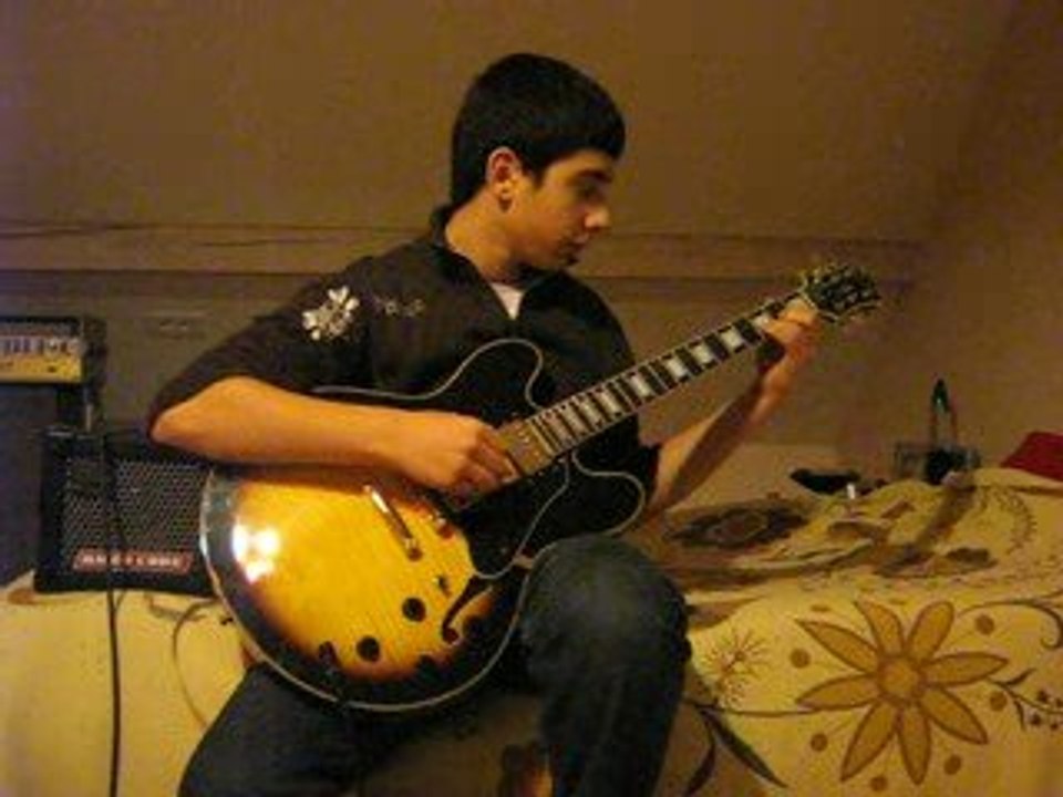 moi compo guitare