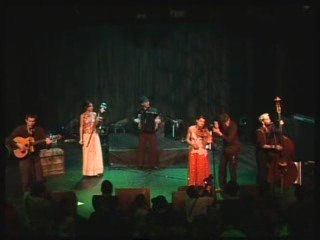 Le Bébé élèphant Lentement Mademoiselle (D.Annegarn)