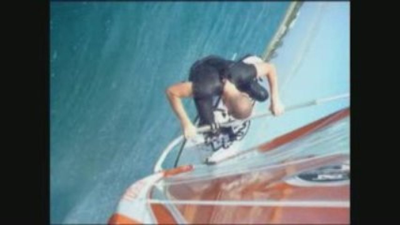 Forward loop DVD trailer