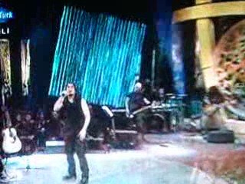 Ogün Şanlısoy Bende Özledim Bende