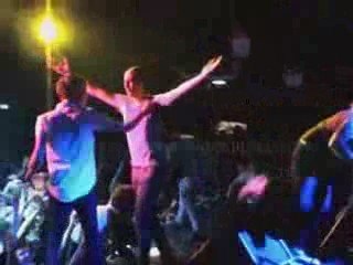 black lips start a riot in london