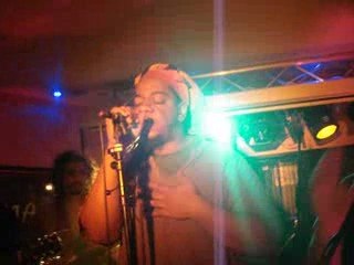 TUMAÏ, REGGAE ROOTS VIBRATION 2009