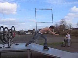 Jess Babat Yo Saut Par Dessu Velo