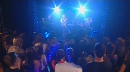 AvrilLavigne - Girlfriend and When You re Gone (Live.at VIVA