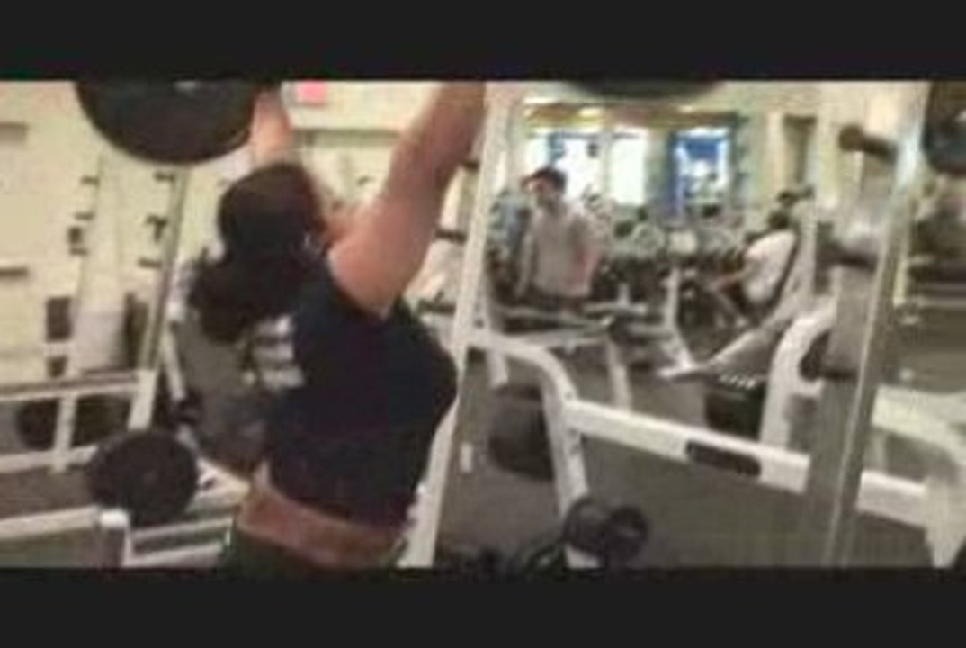 MUST SEE FEMALE BODYBUILDER shereen fons DIYMUSCLE.COM LOOK! - video ...