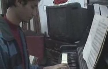 My loonely road played by jonathan