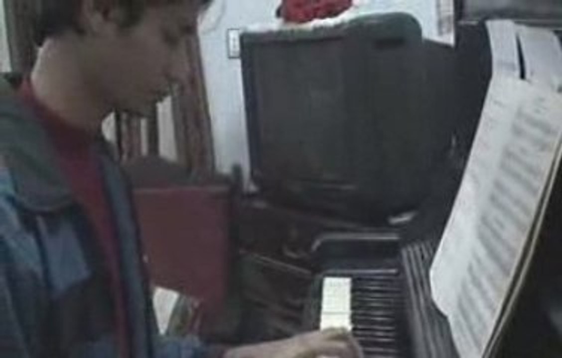My loonely road played by jonathan