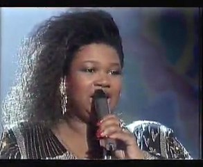 Gwen Guthrie  'Closer To You' (live)
