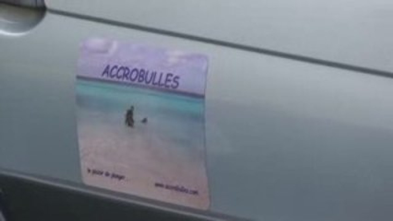Accrobulles en vadrouille