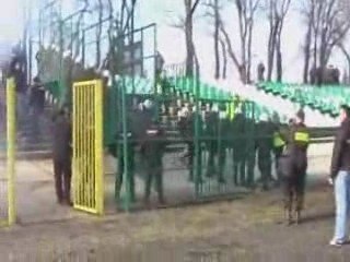 Mazowieccy policjanci ćwiczyli starcia z kibicami