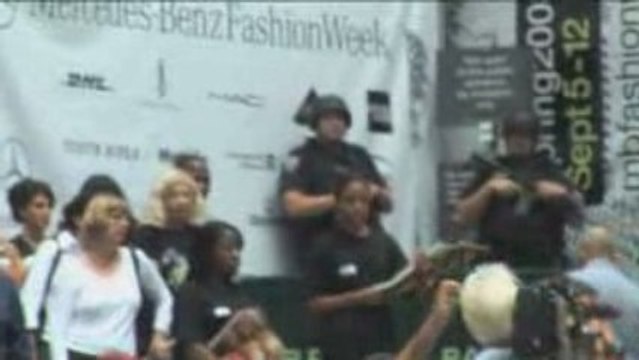 ´THE OBAMA DECEPTION´ by Alex Jones- 7/8