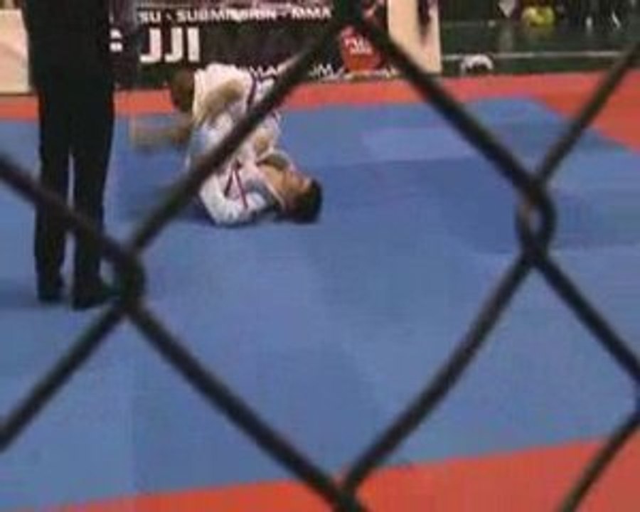 Alex absolut abu dhabi gi trials barcelone