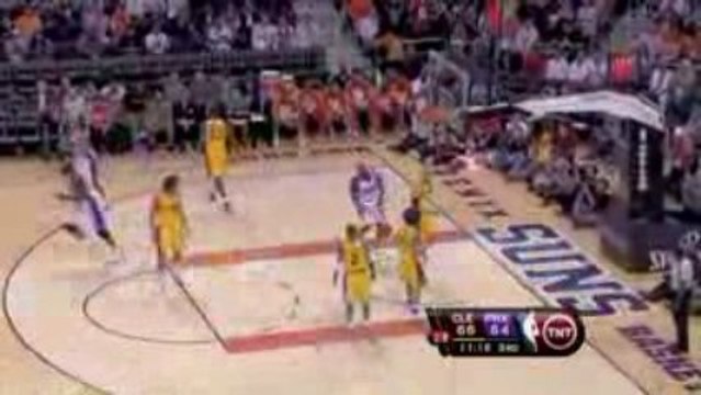 NBA Jason Richard gets open and throws it down with two hand