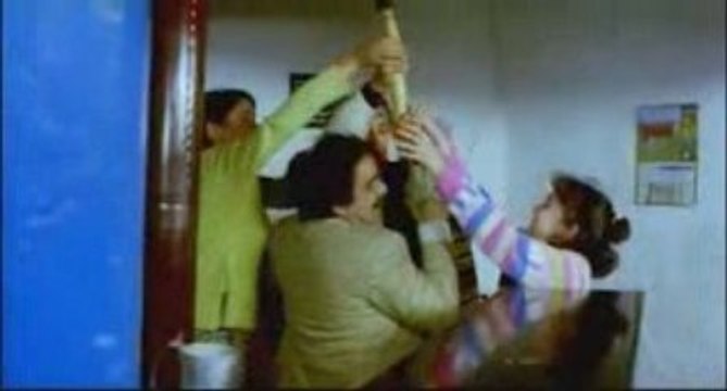 Deli Deli Olma film fragmanı