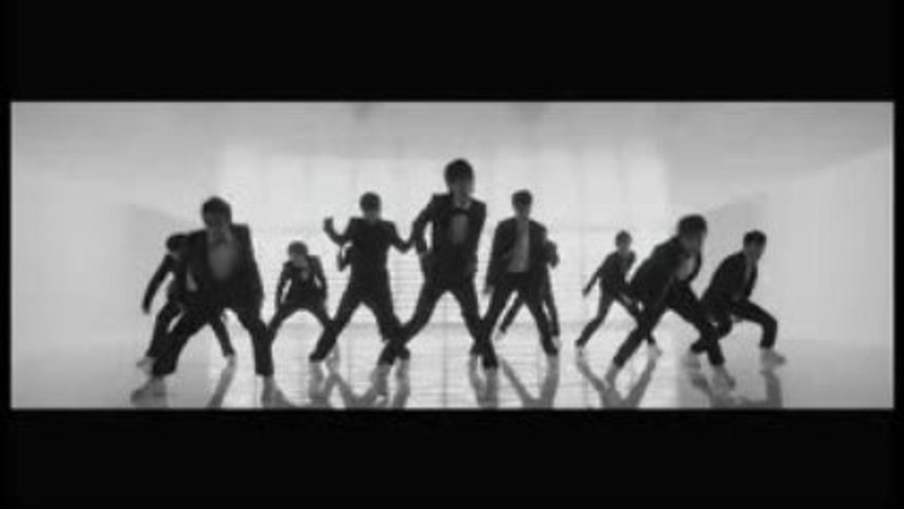 Super Junior Sorry Sorry MV