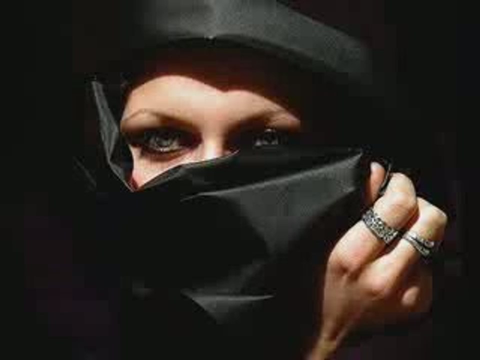 Alabina And Gypsy Kings - Habibi Ya Nour El