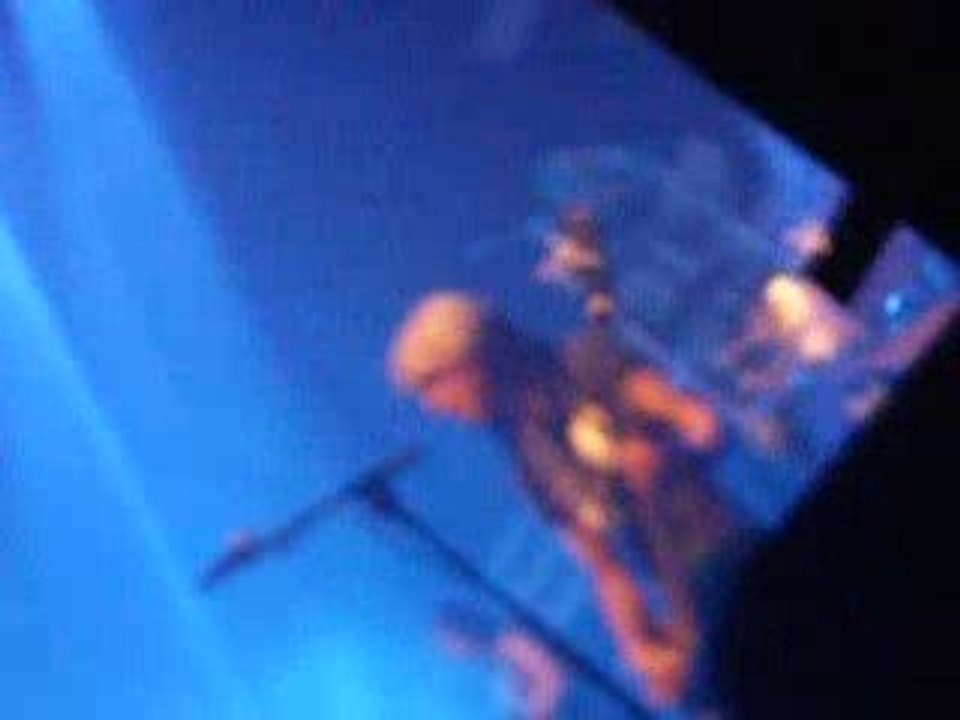 The other people " live " in Luxembourg
