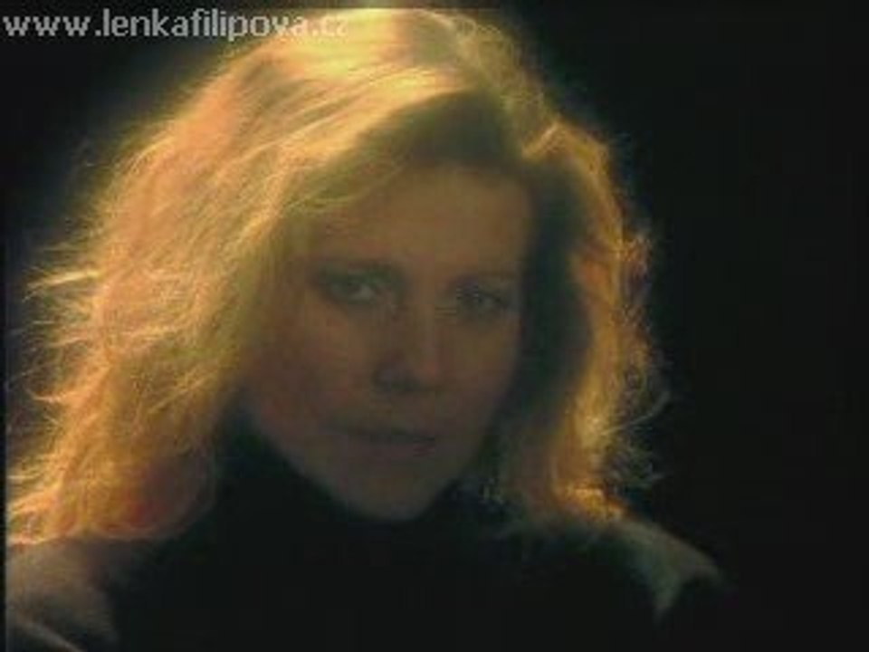 Lenka Filipová - Le train qui passe