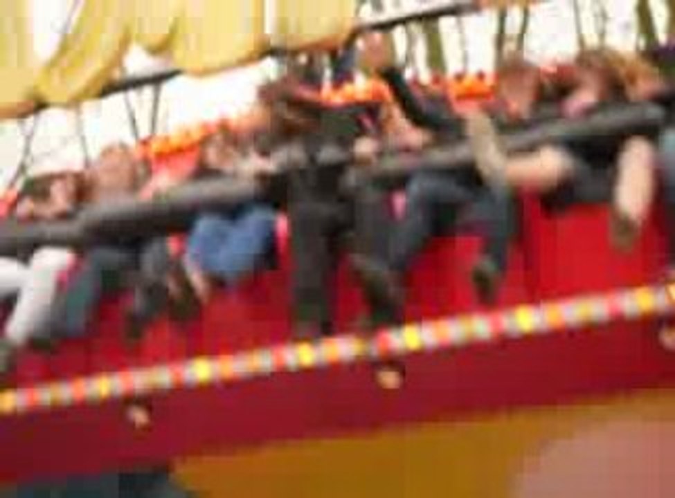 Pomcyy et Coline dans le Miami surf