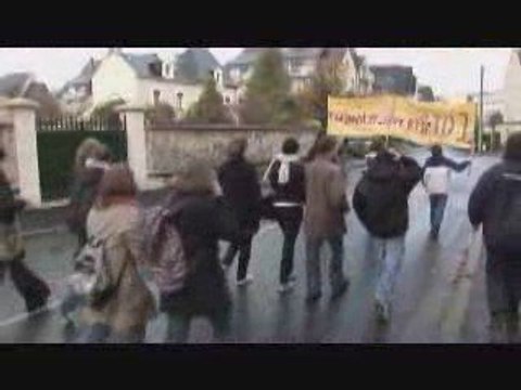 Manifestation à Caen contre la LRU le 29 novembre 2007