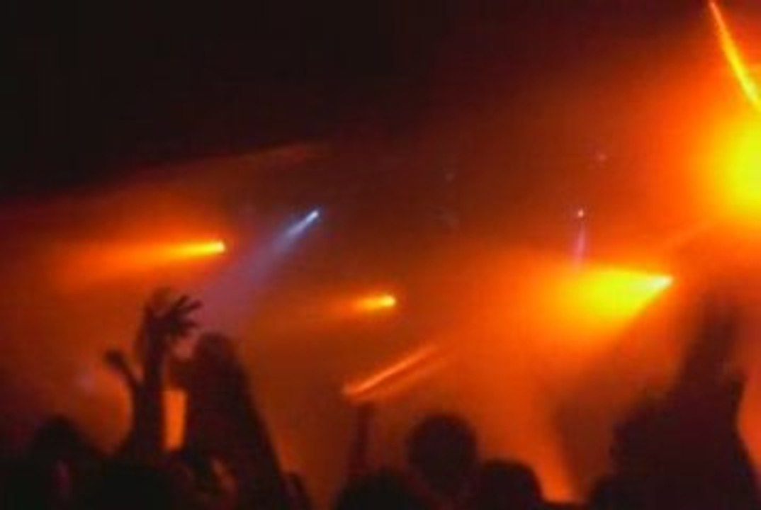 Mass hysteria FURIA  forum 15 ans**