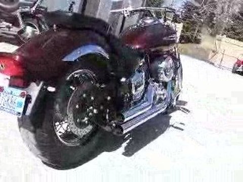 2007 Yamaha VStar 1100cc Custom with Hard Krome Strippers