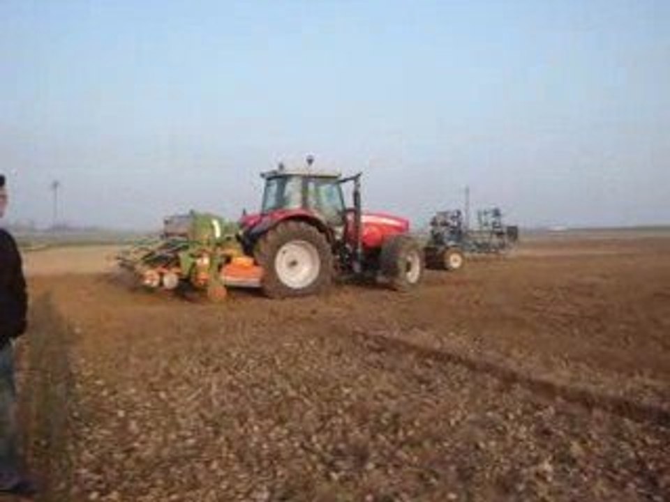 Massey Ferguson 6480 au semis d'orge de printemps