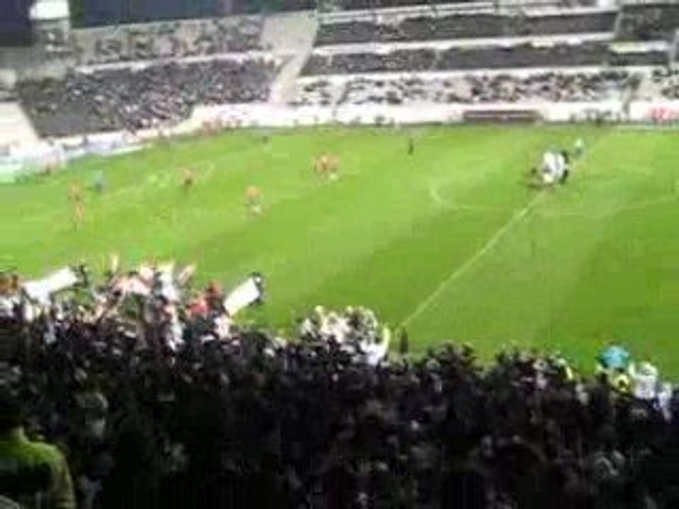 Yenge Üçlü Çektiriyor.beşiktaş gençlerbirliği maçı