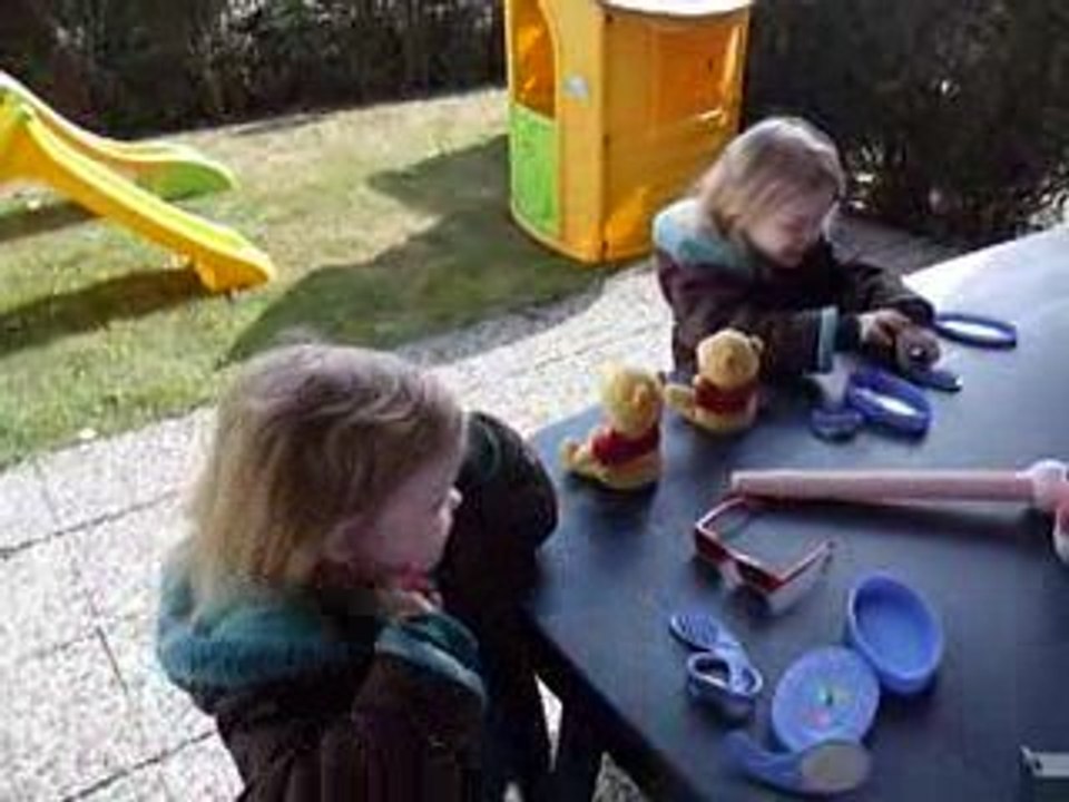 Chloé et Léna... des vraies filles